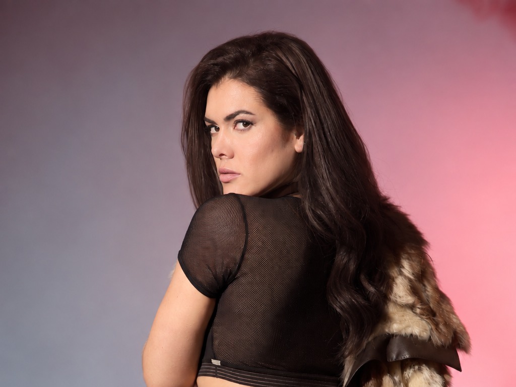 Ilka Oliver em ensaio fotográfico